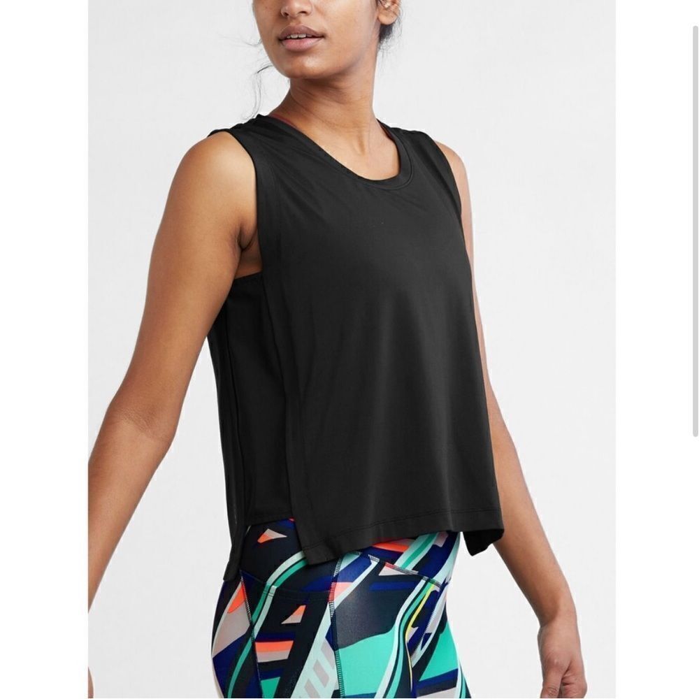 Title Nine Airess Tank Black